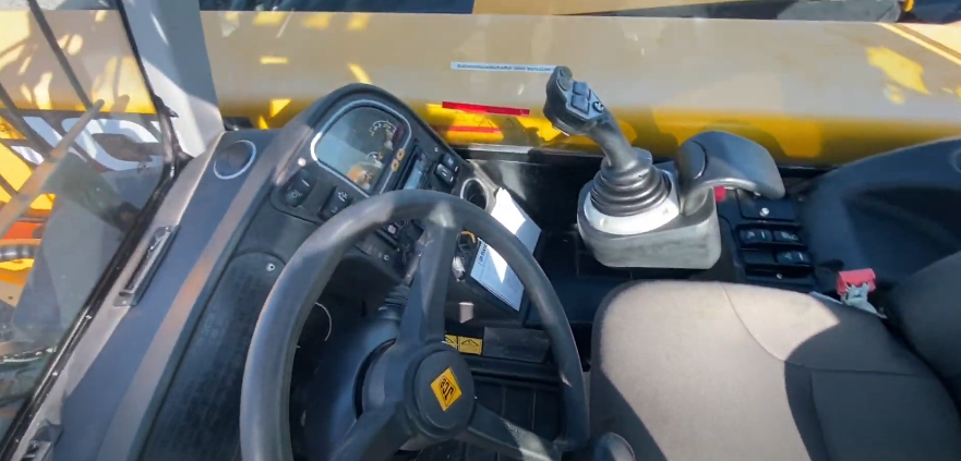погрузчик JCB 560-80